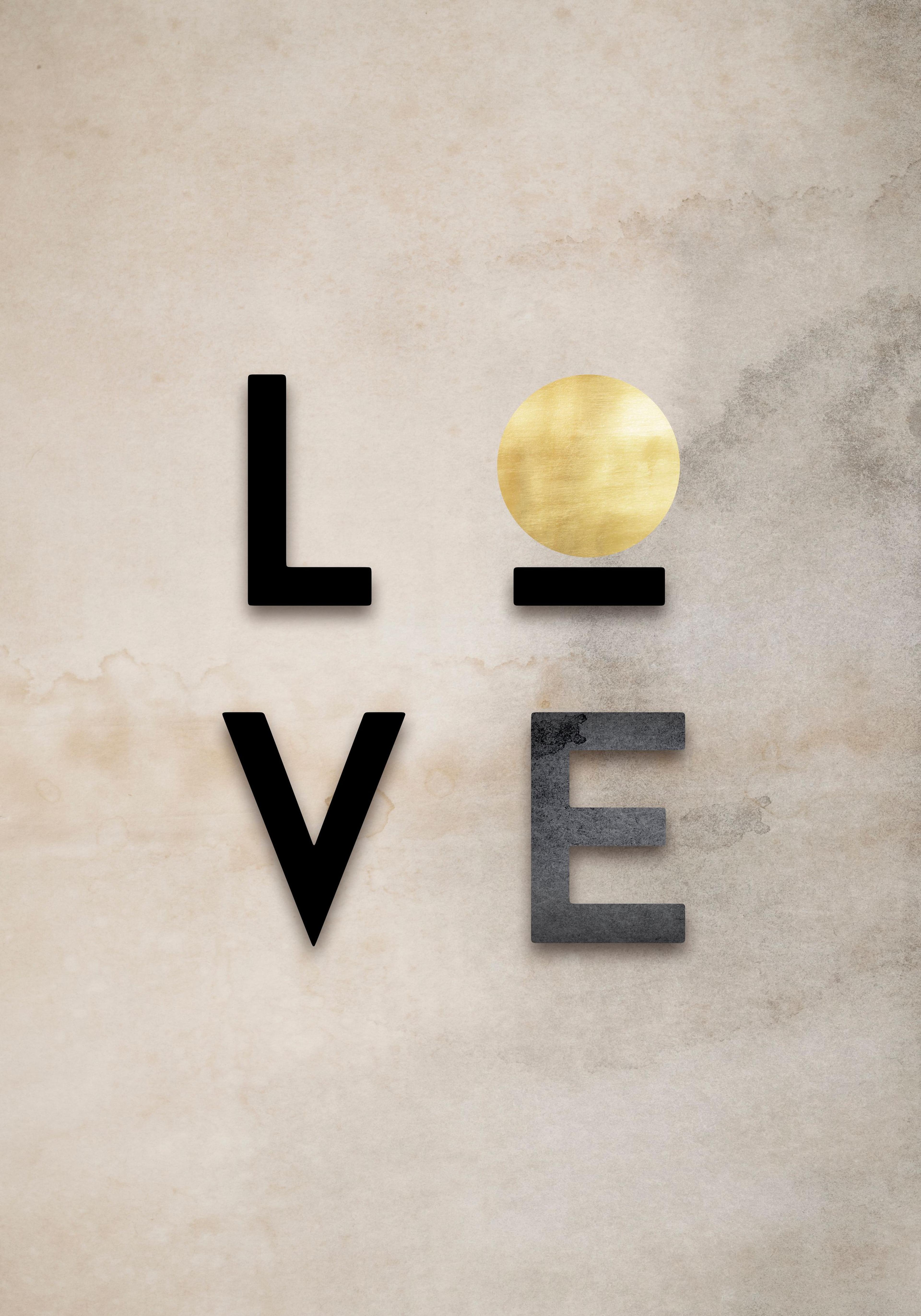 Miłość ze Złotem: Plakat z Napisem Love